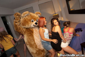   the DancingBear arrives! 